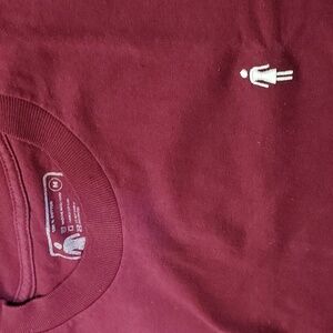 Girl Skateboards Size Medium Burgundy T-shirt